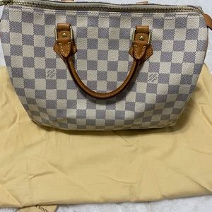 Louis Vuitton Speedy 30